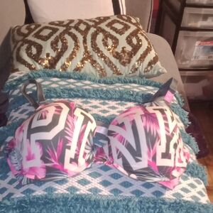 PINK Tropical Print Bra 🩷